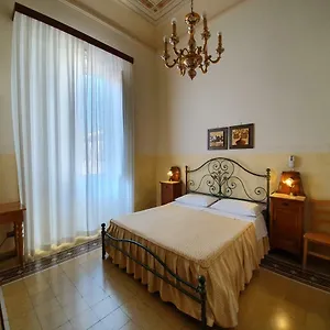  Hotel Cavour Italia
